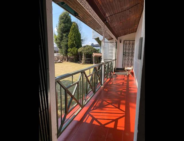 9 BEDROOM HOUSE FOR SALE IN ROBERTSHAM